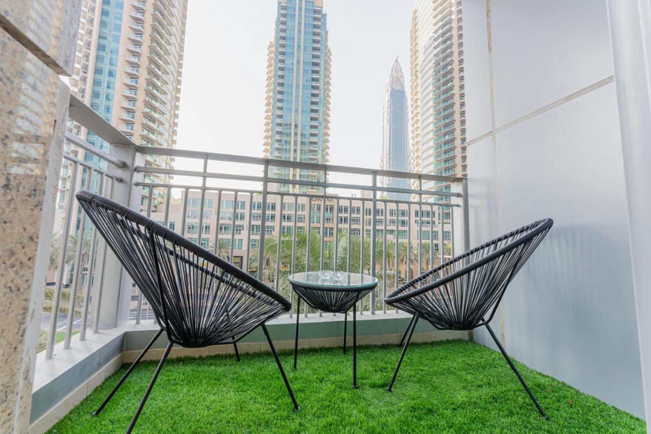 First Class Studio With Dubai Downtown Boulevard View Apartment Екстериор снимка